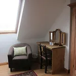 Pier House 3*