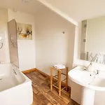 Pier House Bed & Breakfast