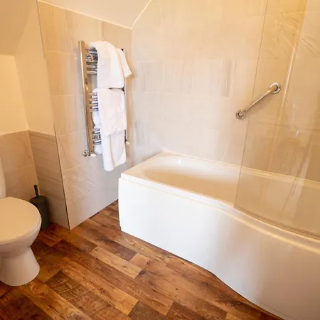 Bed & Breakfast Pier House 3*