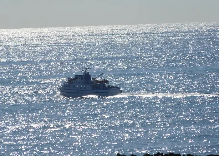 Pier House Bed and breakfast